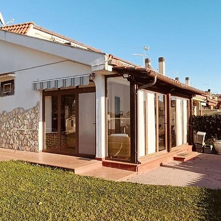 Villa Mery L'Americano エクステリア 写真